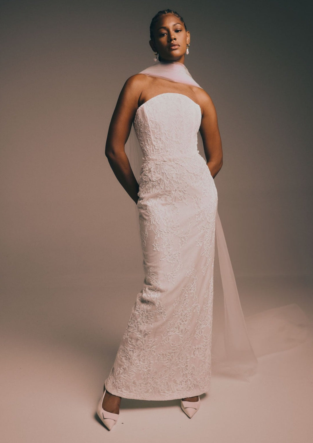 Elara Gown – RENHUE